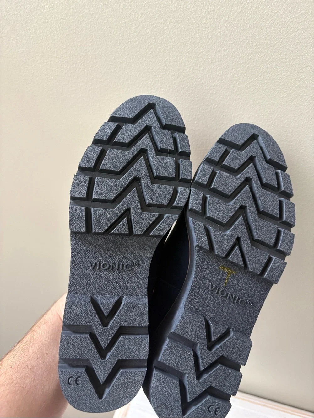 Vionic Willa Wedge Women's Slip-On Loafer Wedge Shoes Size 8.5